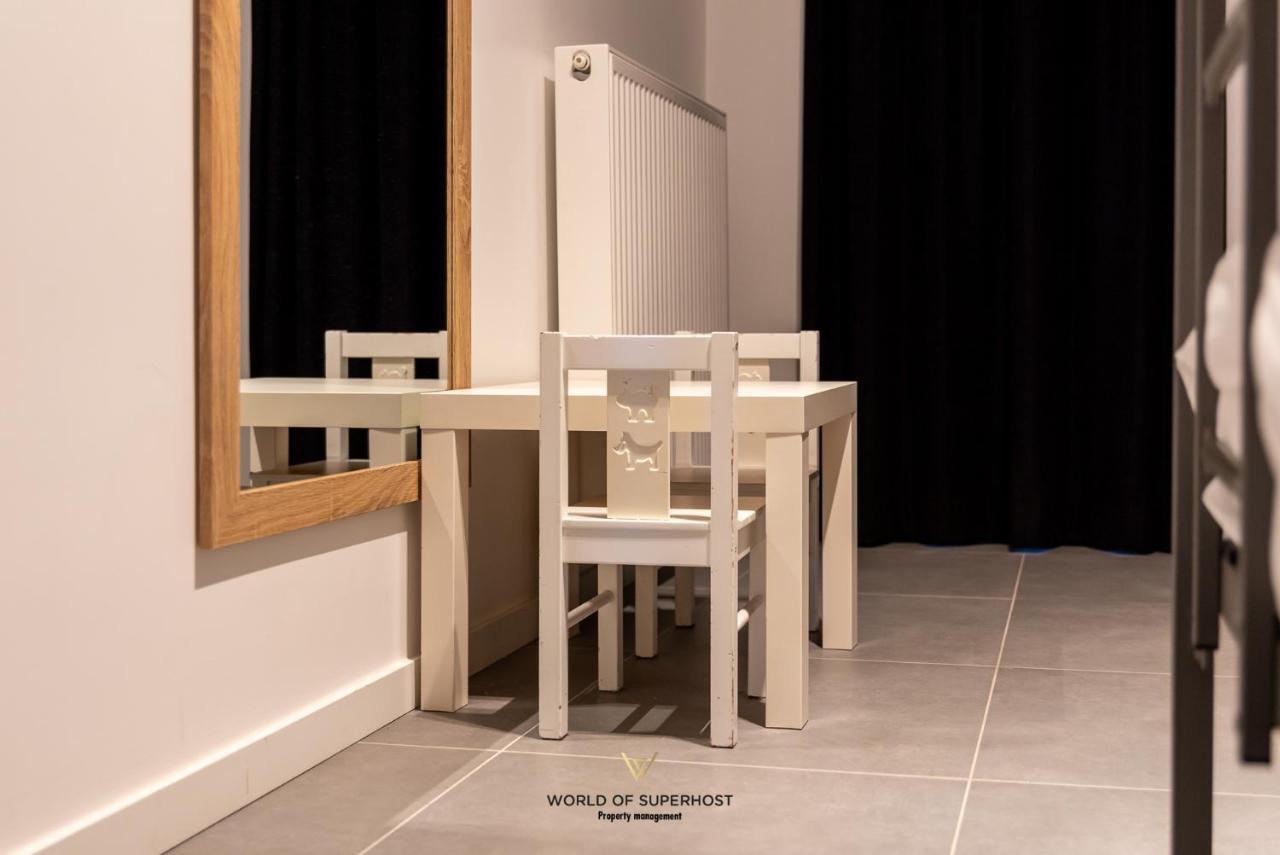 Spacious Apartment Closeby The Sea Up To 6 People! Ostende Exteriér fotografie